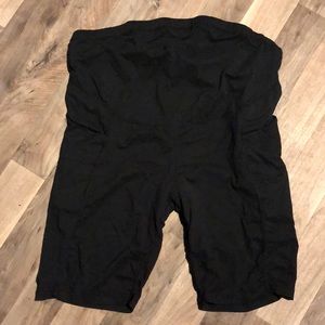 Maternity shorts